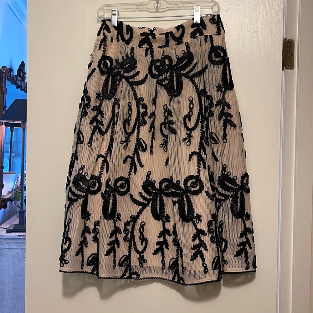 Beautiful intricate skirt 🖤